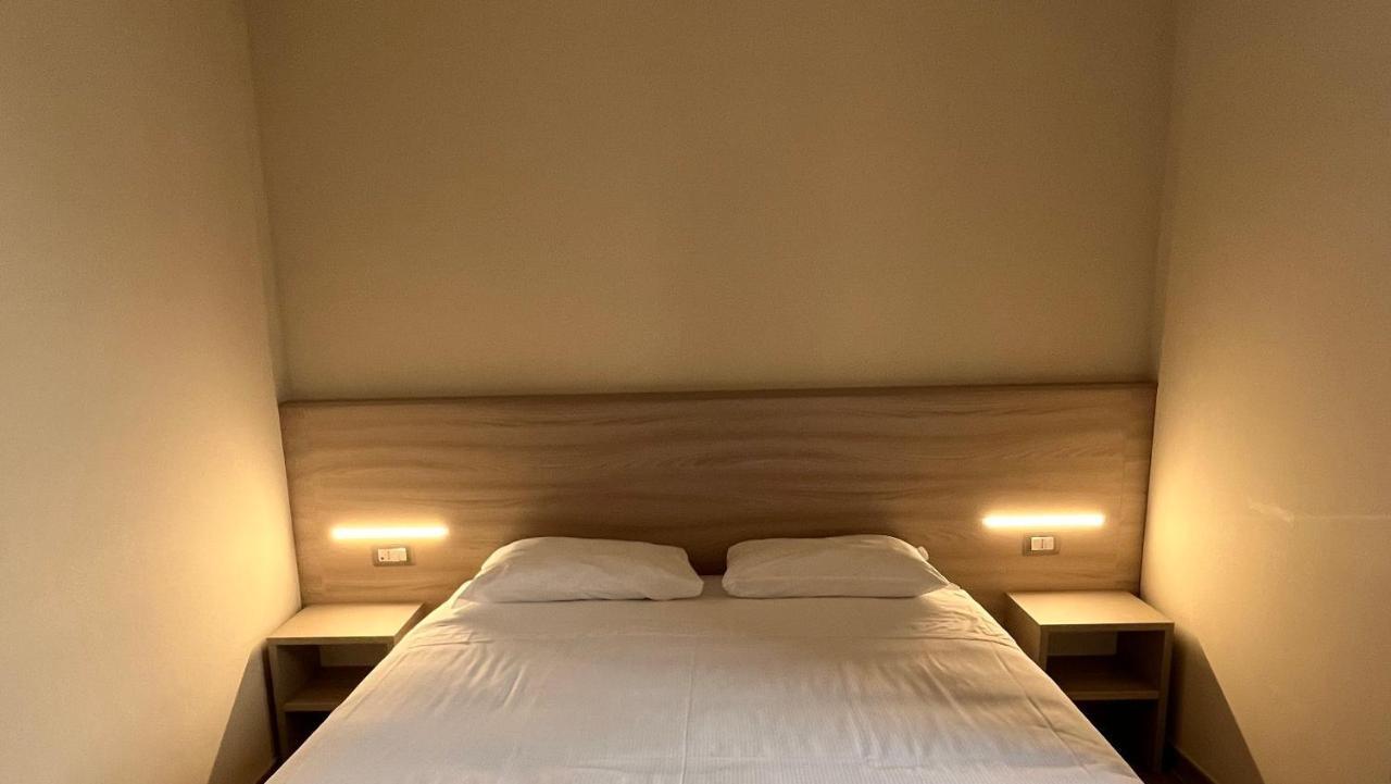 Hotel Lh Lloyd Rom